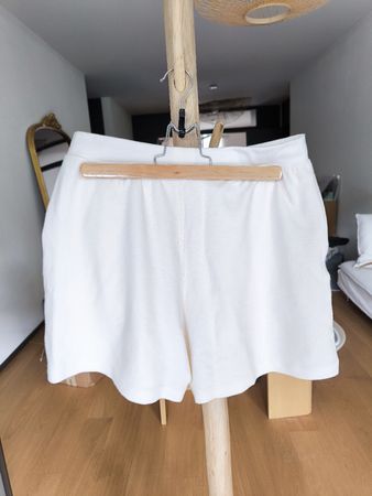 Uniqlo Weisse Shorts / kurze Hose mit Waffelstruktur