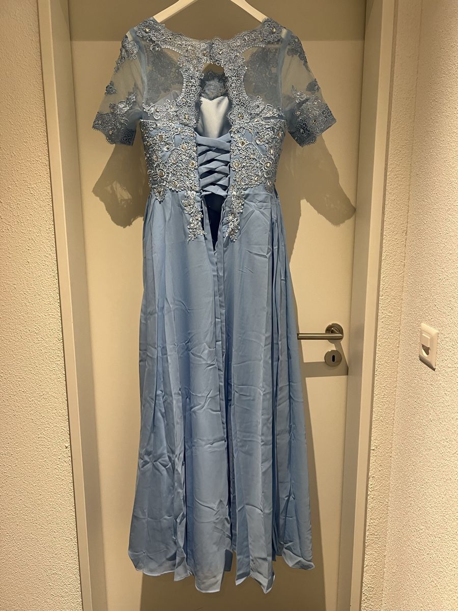 Kleider: Abendkleid/Festkleid, Gr. 30.00 – Neu (gemäss Beschreibung) aus Möriken AG von Golf_89 3