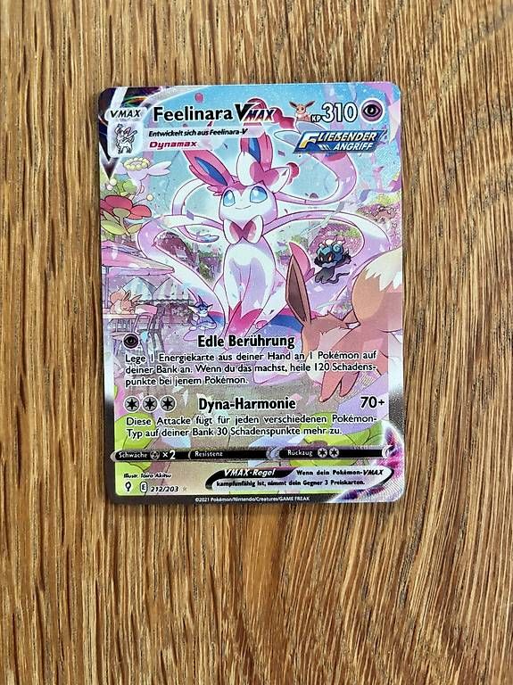 Pokémon Carte collezionabili: Feelinara Vmax Alt Art – Nuovo (secondo la descrizione) da Felsberg venduto da samigro