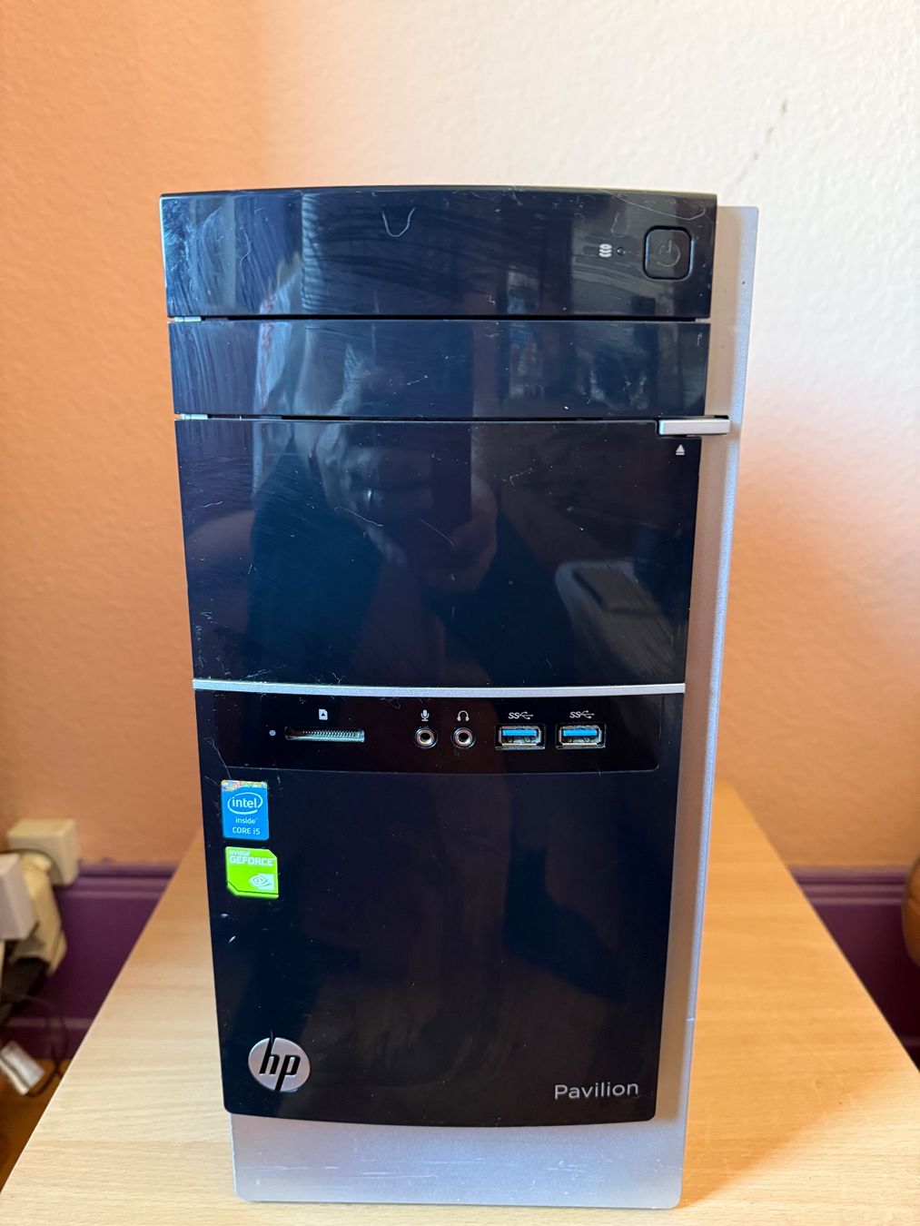 Hewlett Packard PC: HP Pavilion 500-300nz – Usato da La Chaux-de-Fonds venduto da it-fab 1