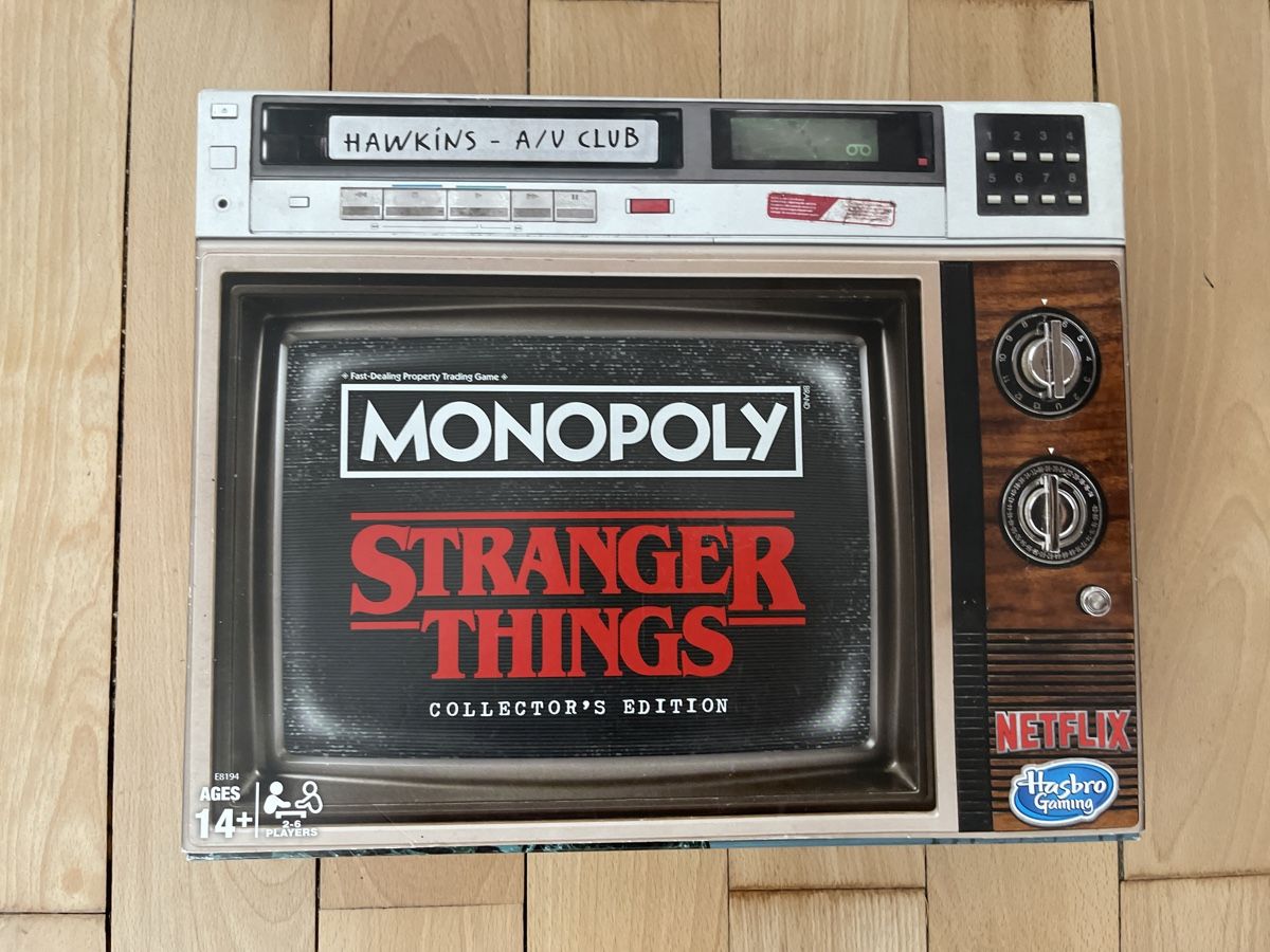 Hasbro Spiele: Monopoly Stranger Things Collector's Edition Brettspiel – Neu (gemäss Beschreibung) aus Thun von BanjoDan