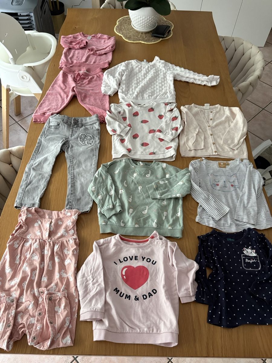 Lotti & Set di vestiti: Vestiti bimba usati 80/86 – Usato da S. Antonino venduto da LIKA91