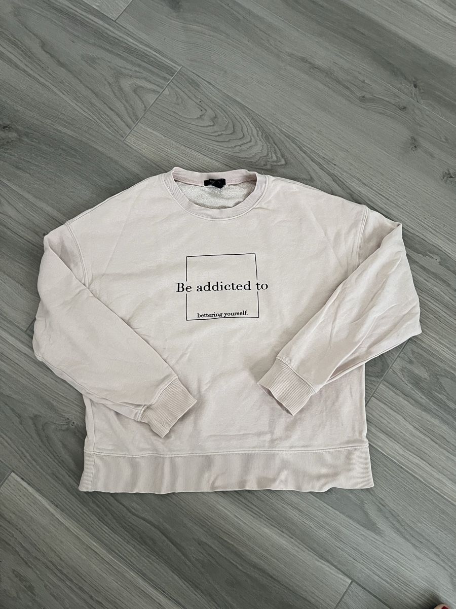 Pullover & Sweatshirts: Pullover Grösse S – Gebraucht aus Niederhelfenschwil von tab_xlc7
