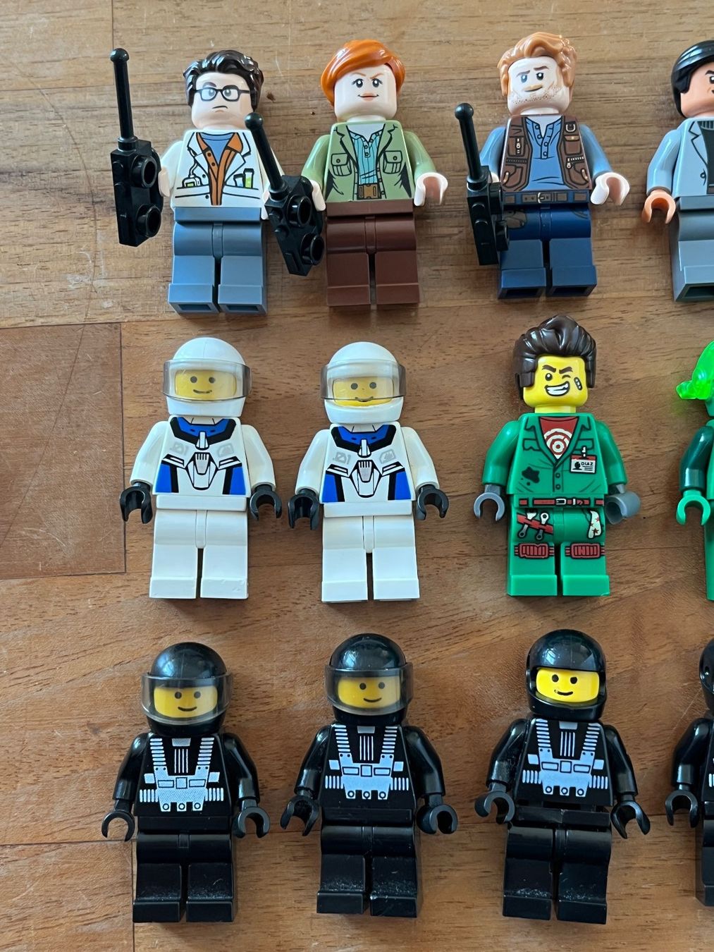 Lego Statuette: 18 Lego Minifiguren Konvolut – Usato da Winterthur venduto da Wusa01 1