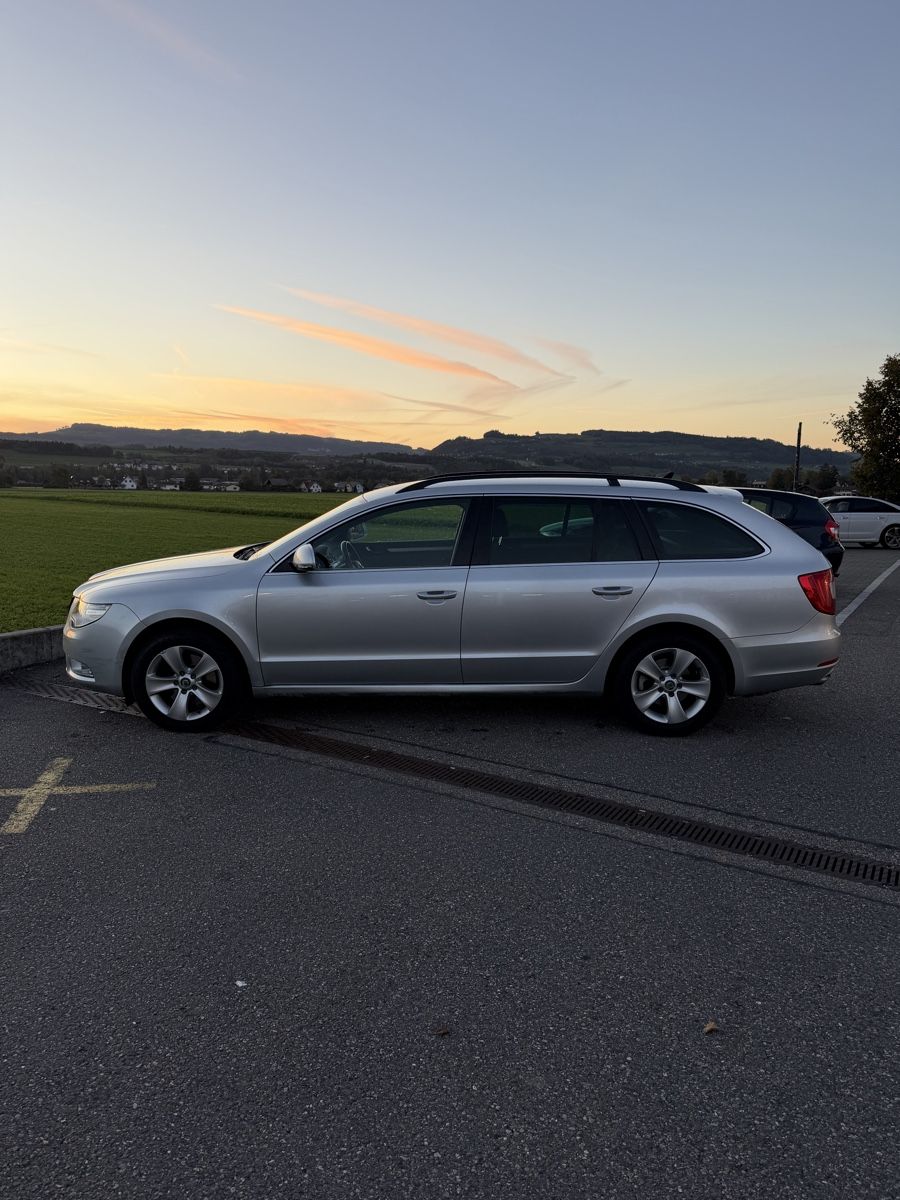Skoda Automobili: Skoda Superb – Usato da Herbligen venduto da oli1 3