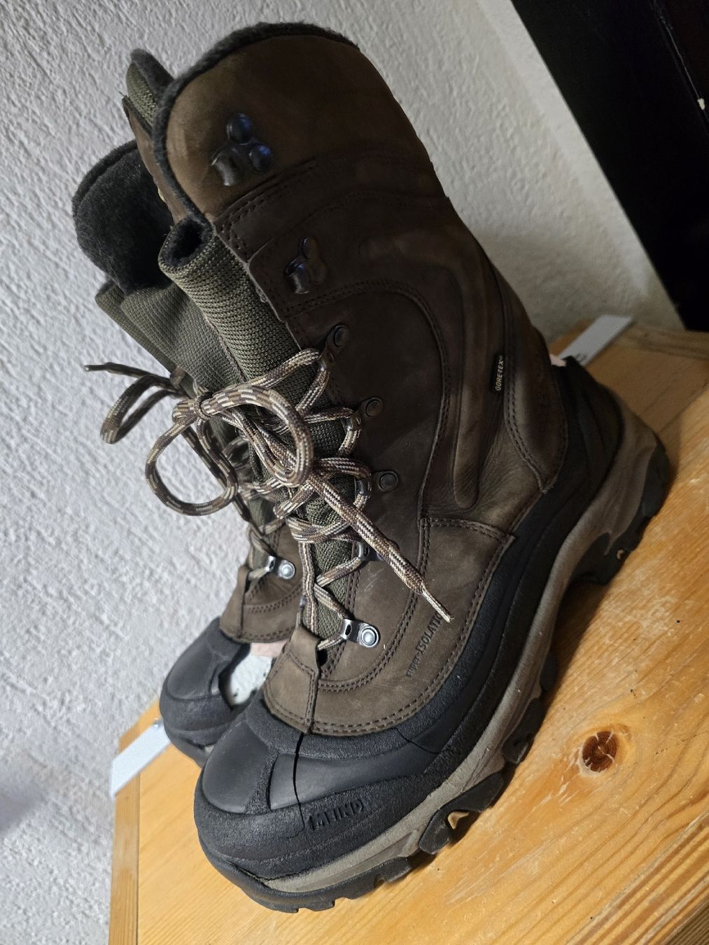 Meindl Scarpe da uomo: MEINDL Chaussures de montagne – Difettoso da lausanne venduto da julkabella