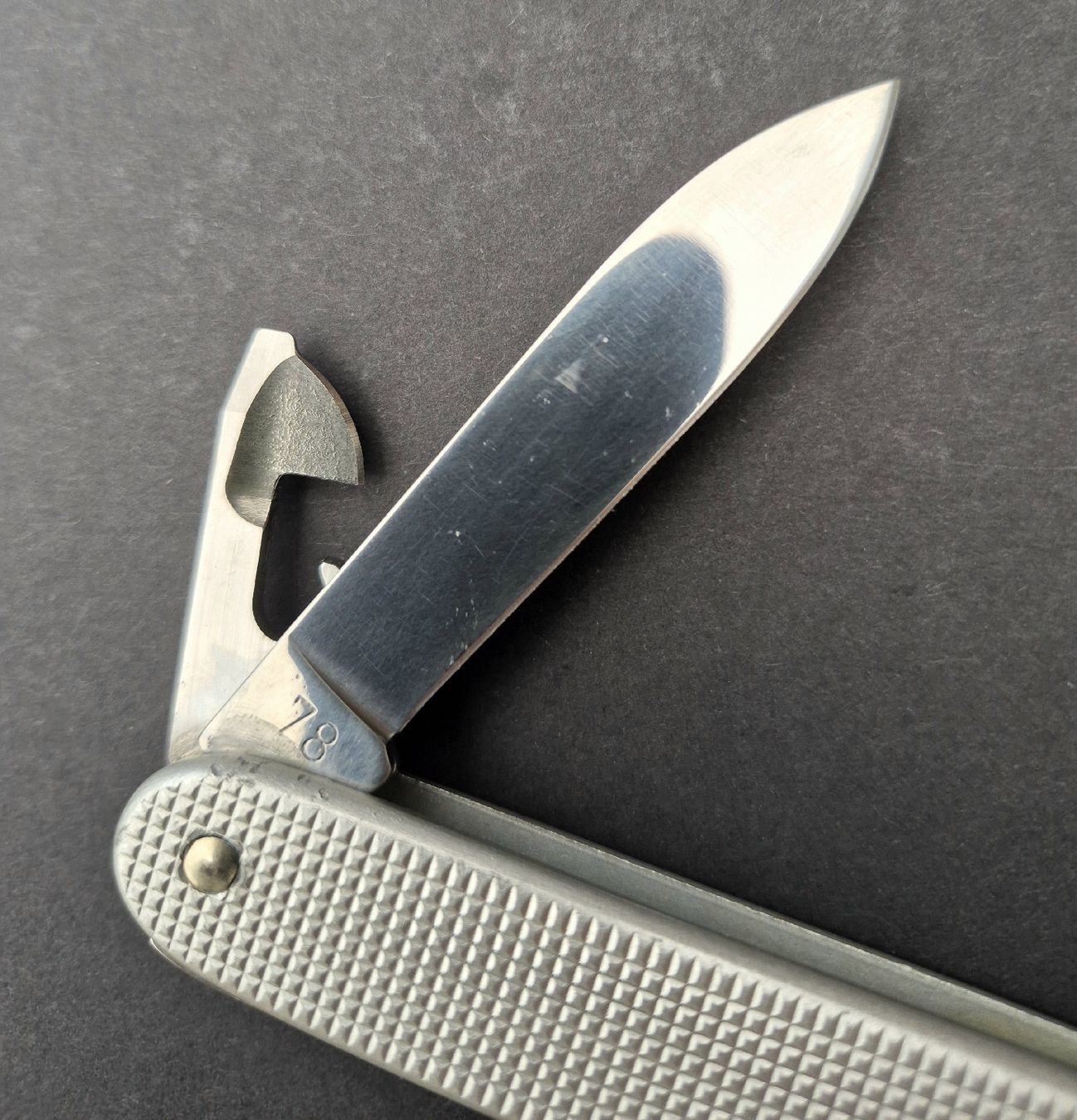 Victorinox Coltelli tascabile: Militärmesser Victorinox 1978 – Usato da Thun venduto da patluv 2