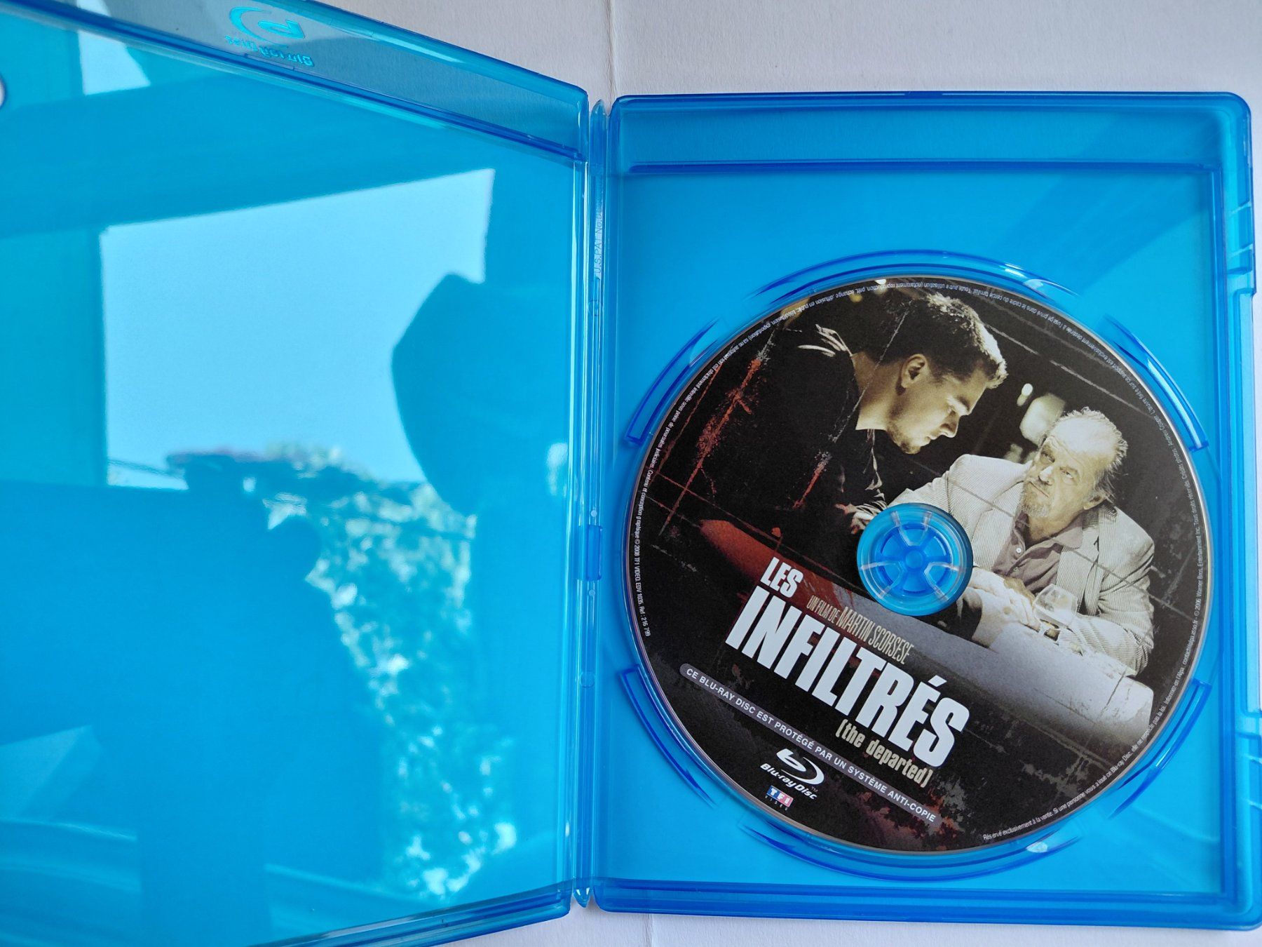 Tous les DVDs: Les infiltrés – D'occasion à Denges par Hellboy10 3