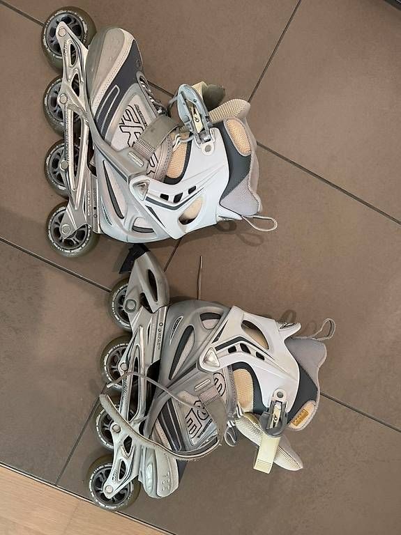 Patins à roul. & inline: Inline Skates Grösse 39 – D'occasion à Uster par nat_w6qv 1