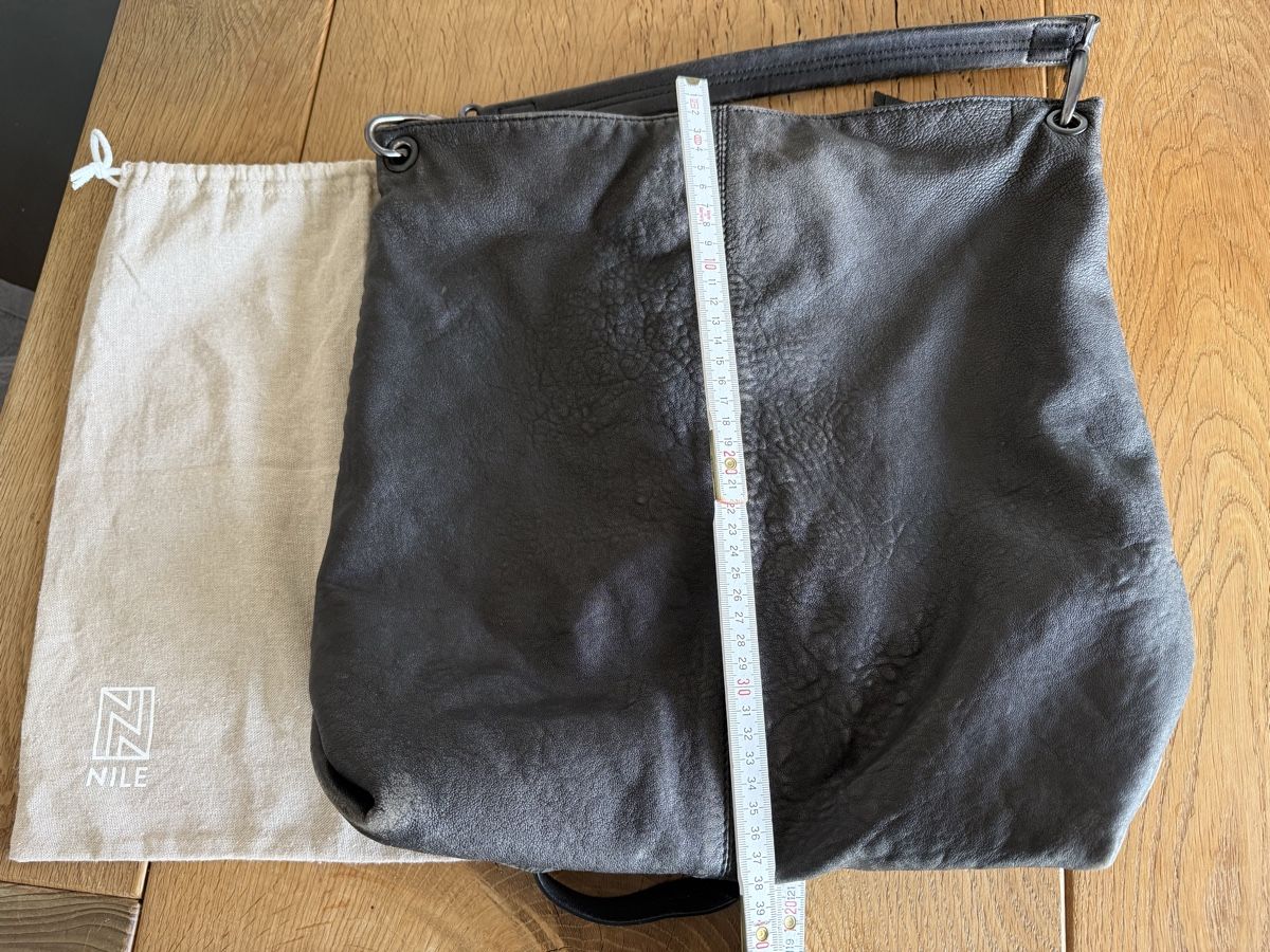 Nile Borse da donna: Nile Lagenlook Ledertasche  Staubbeutel – Usato da Sirnach venduto da sirni 3