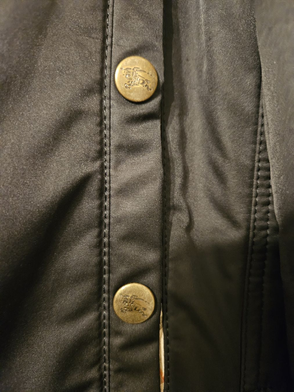 Burberry Giacche: Burberry Blue Label Daunenjacke – Usato da Dietlikon venduto da kon_2d9n 3