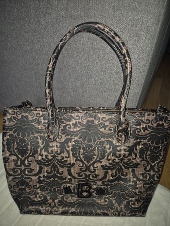 Süper Tasche / Handtasche – Top Zustand 
