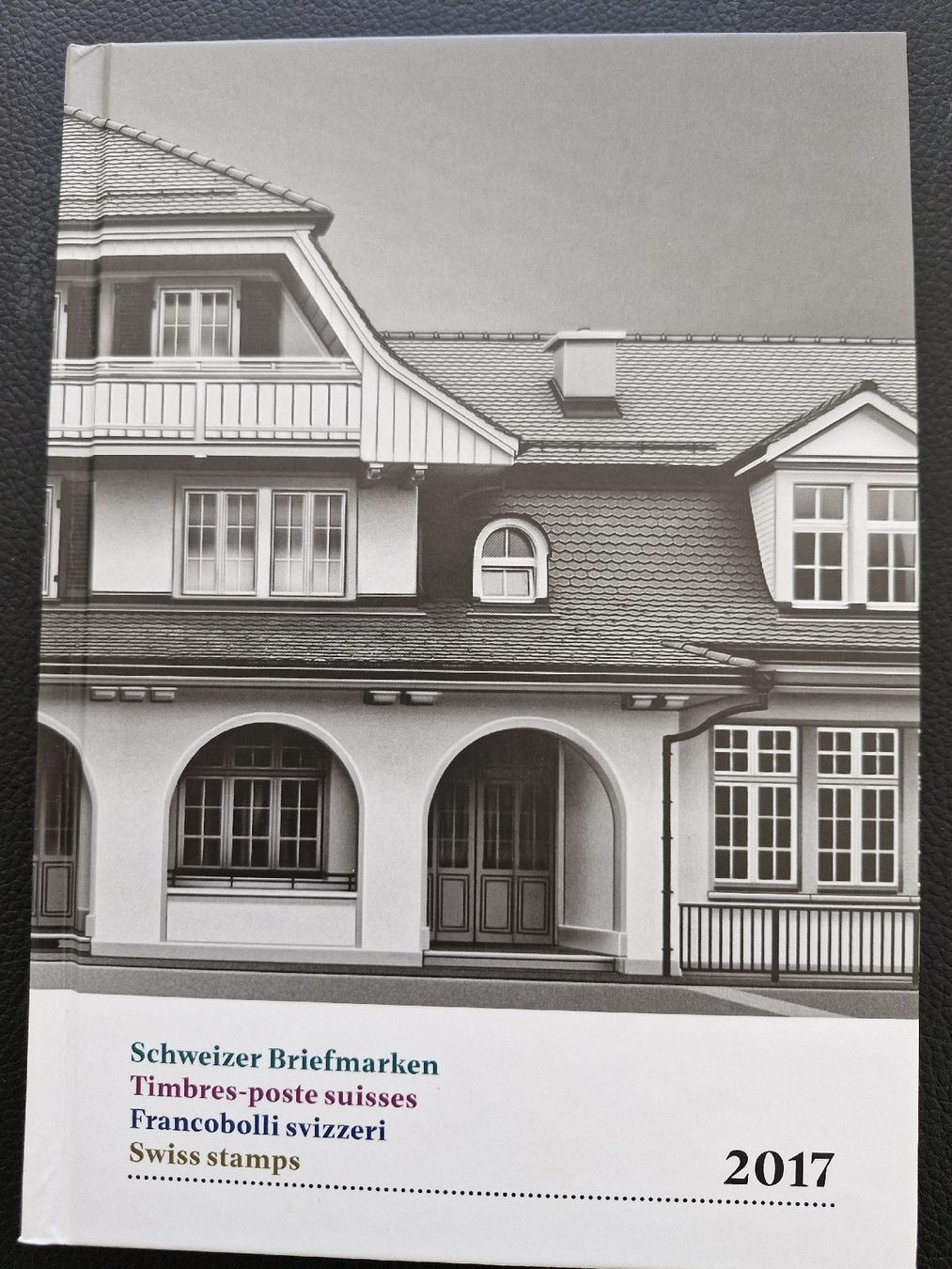Tutti i francobolli: Jahrbuch 2017  Top Zustand! postfrisch – Nuovo (secondo la descrizione) da Frauenfeld venduto da Kasico