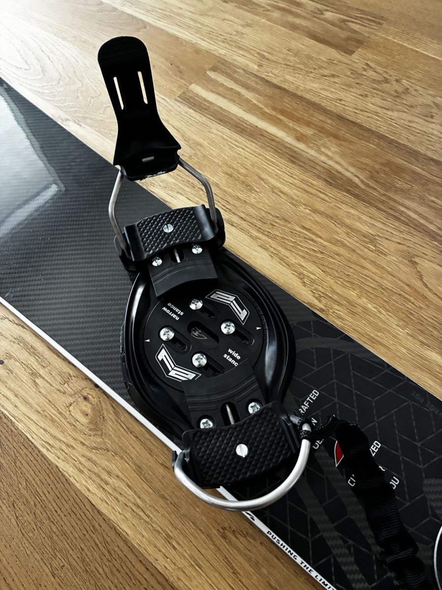 Board: F2 Alpine Raceboard Silberpfeil Carbon – Nuovo (secondo la descrizione) da Hofstetten SO venduto da brandmac 1
