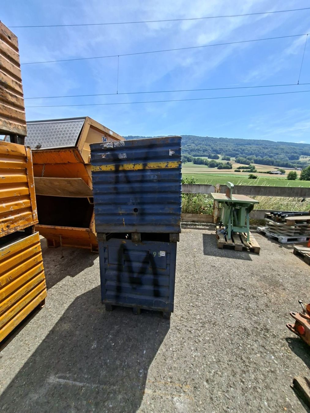 Conteneurs de construction: 5x Metallboxen 0.8 m3 – D'occasion à Schöfflisdorf par locobennito 2