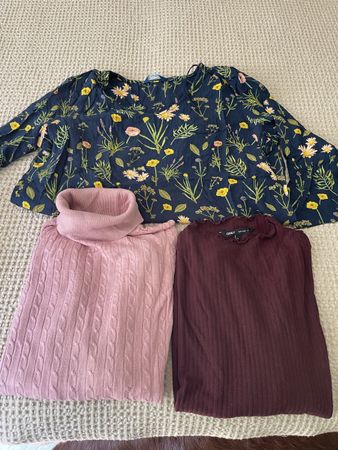 Damen Pullover 3er Set Grösse M guter Zustand