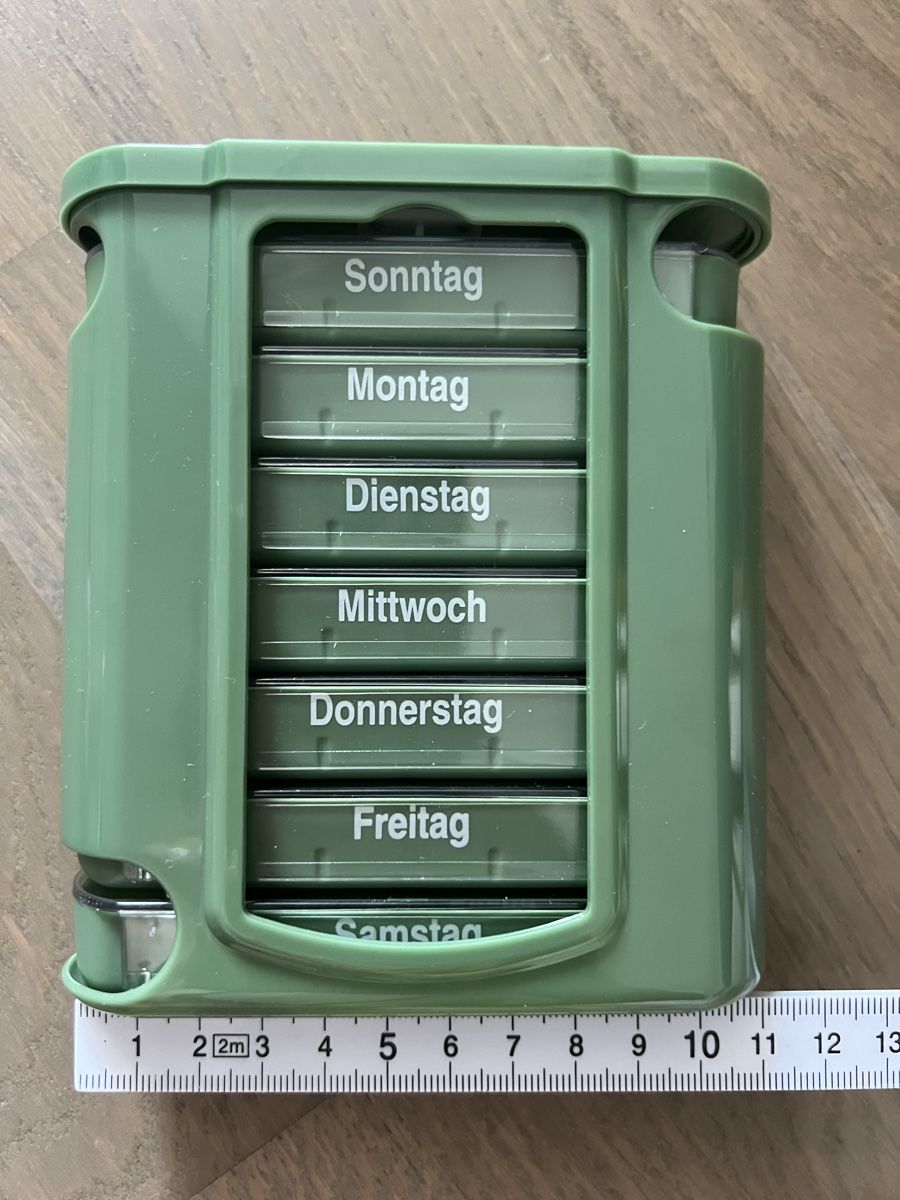 Contenitori & Simili: Tablettendose 7 Tage mit 4 Fächern – Nuovo (secondo la descrizione) da Kriens venduto da Luzernerin_K 4