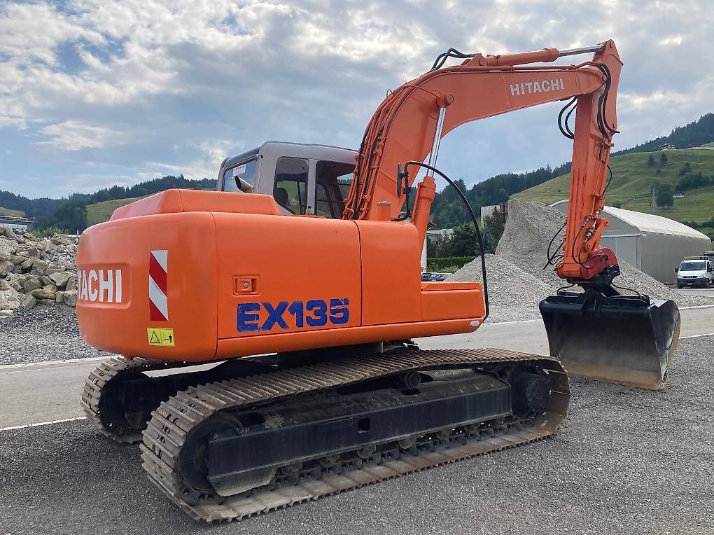 Escavatori: Bagger 14 To Hitachi EX135 – Usato da Rothenthurm venduto da FHS6418 1