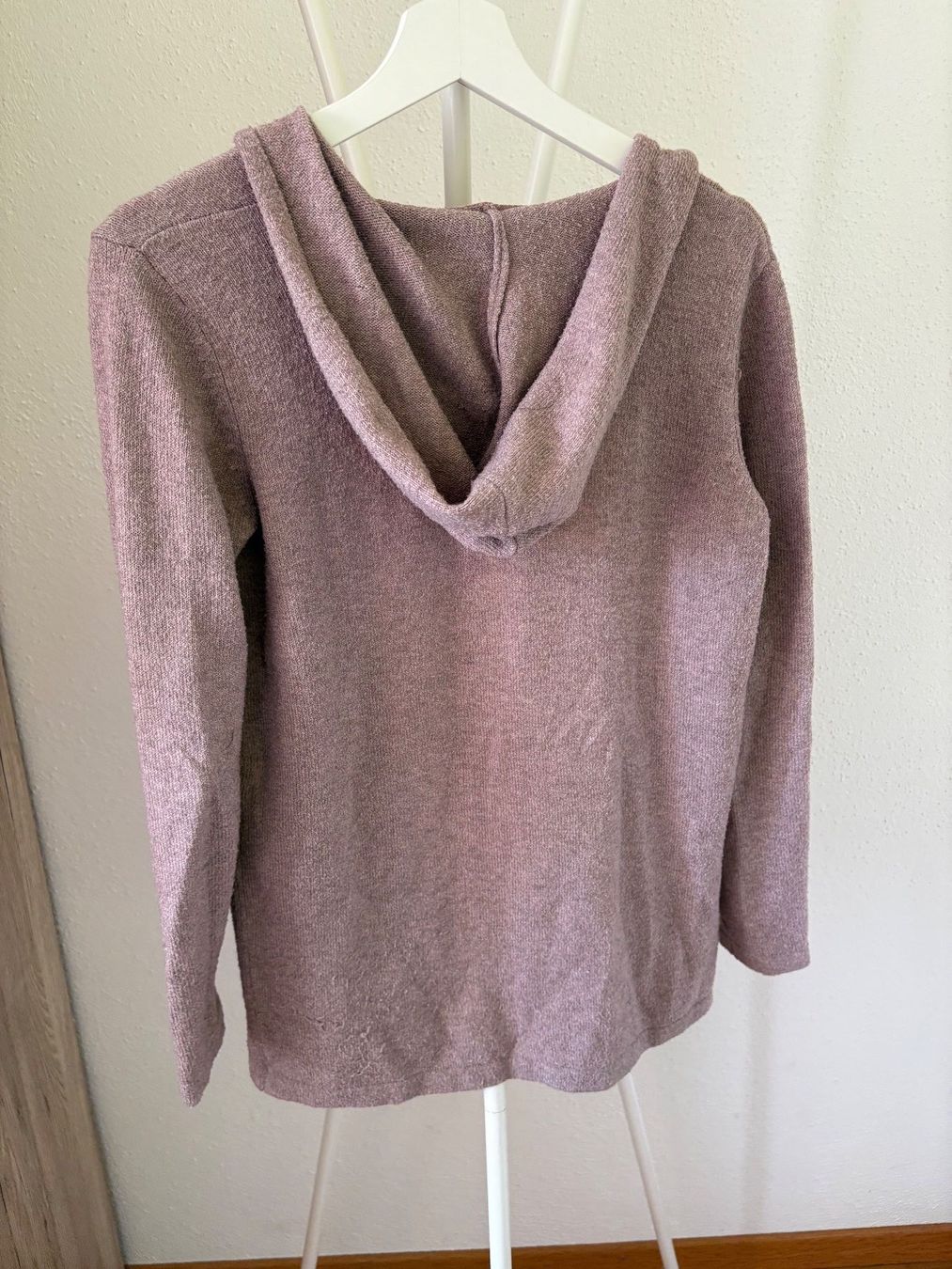 Giacche: Cardigan rosa mit Kapuze Grösse S – Usato da Altikon venduto da he.an 2
