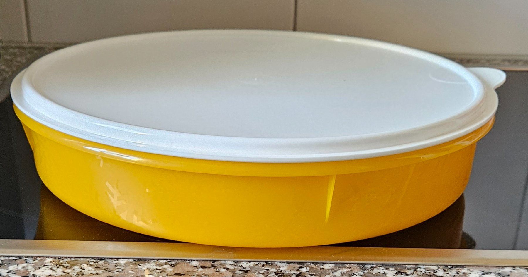 Tupperware Recipients et similaires: Gefrierbehälter rund – Neuf avec emballage d'origine à Hasle b. Burgdorf par buddle32