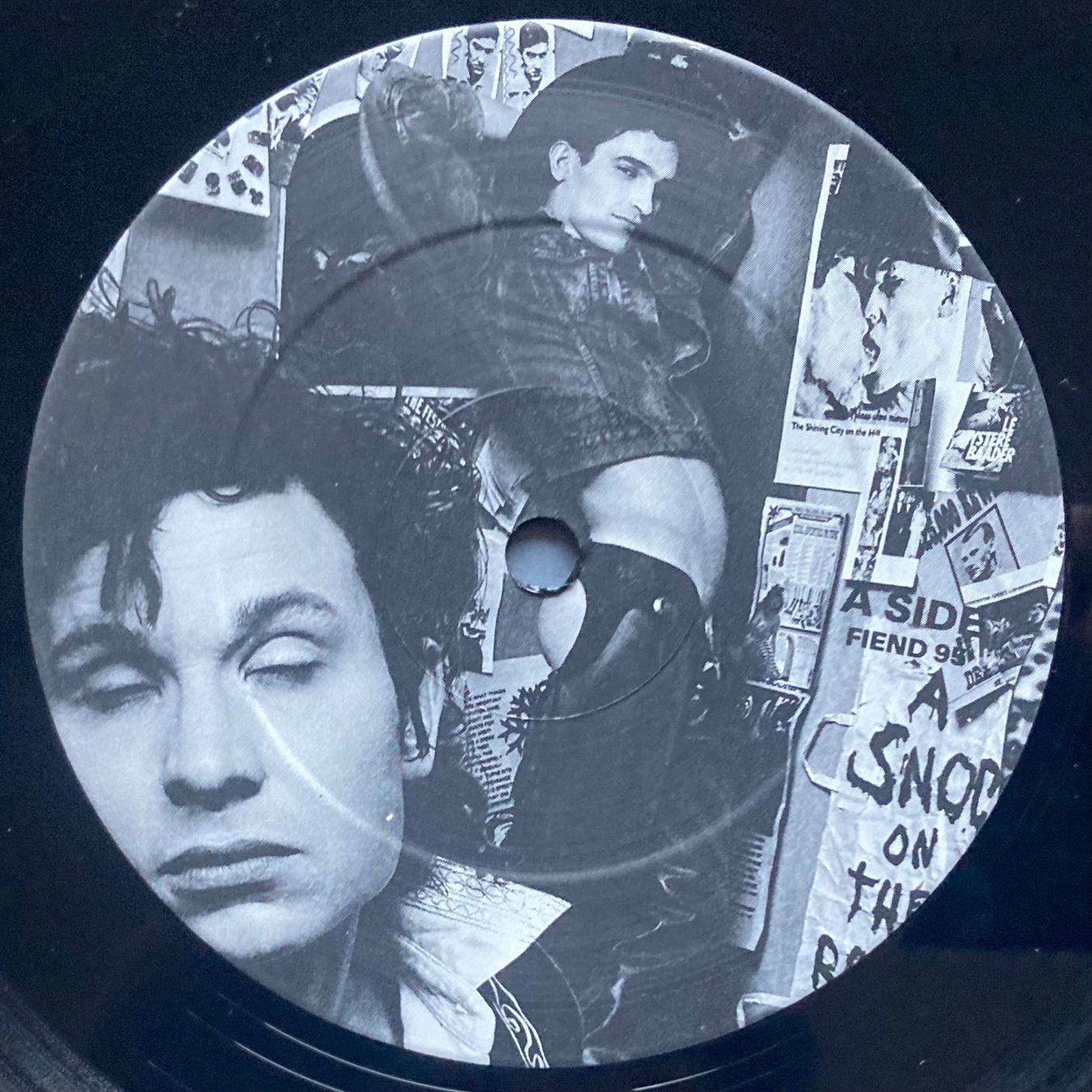 Dischi in vinile: HEAD - A SNOG ON THE ROCKS – Usato da Poliez-Pittet venduto da Newtown-Records 2