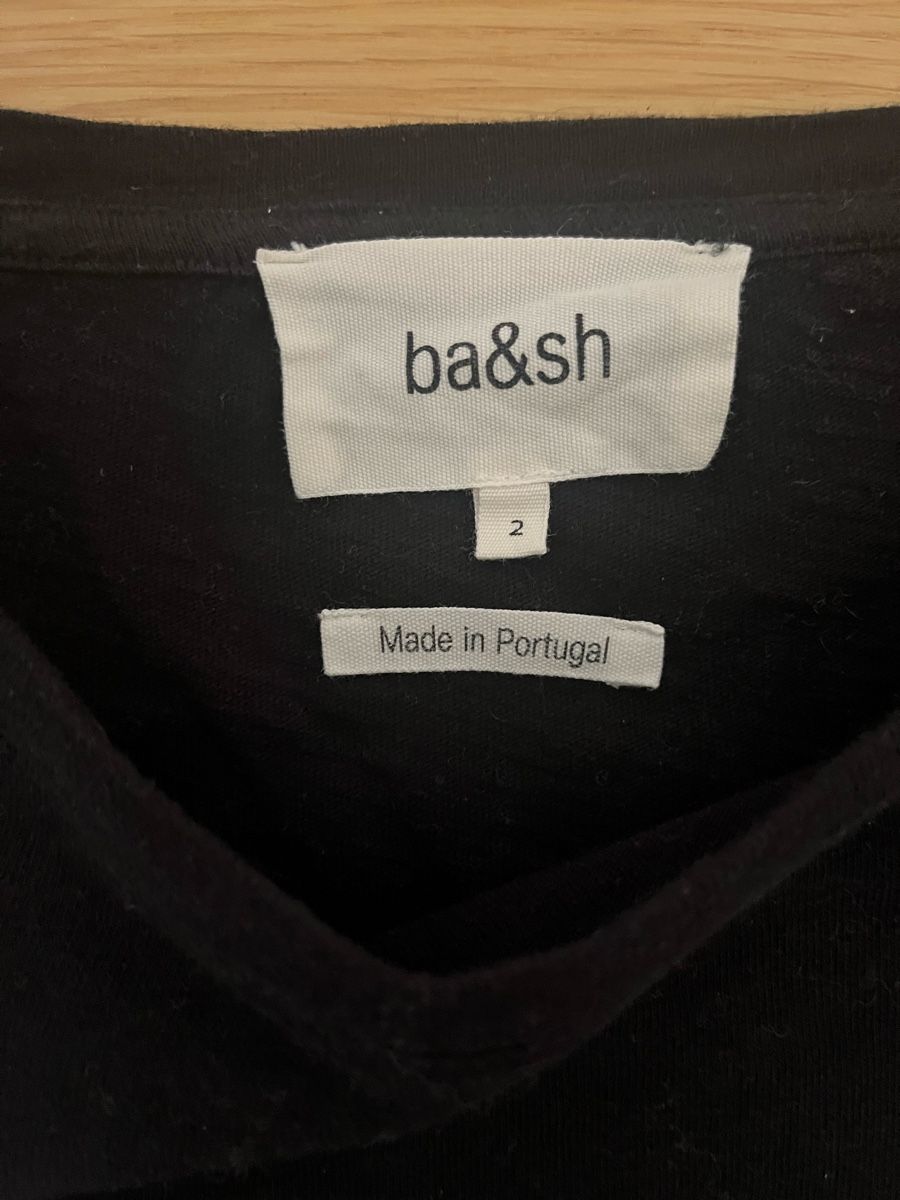 Ba&Sh Top: Top noir Ba&sh taille M – Usato da Genève venduto da He364 2