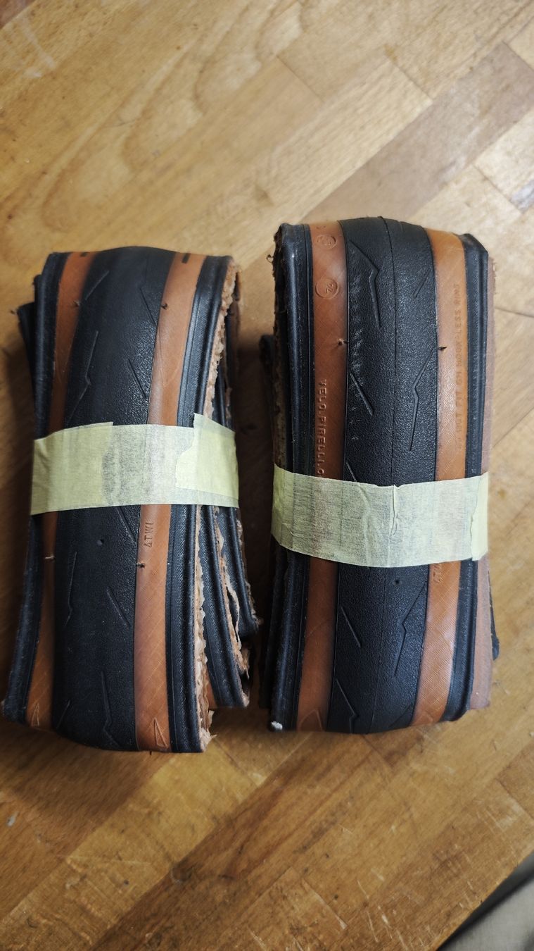 Pièces détachées: Pirelli p zero race 700x26c  – D'occasion à Crésuz par Peyou80 1