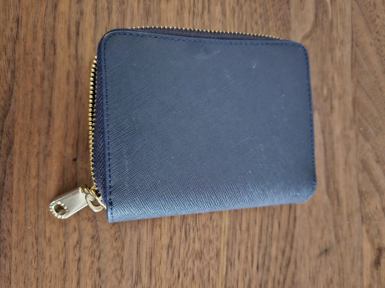 DKNY Portamonete: DKNY Portemonnaie – Usato da Luzern venduto da blackcat010 3