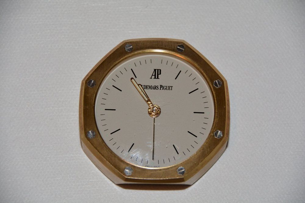 Rarität: AP Audemars Piguet Royal Oak Quarz Alarm Clock!!! (Gebraucht ...