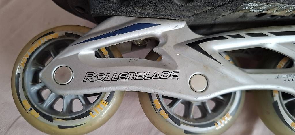 Inline-Skating & Rollschuhe: Rollerblade – Gebraucht aus Büren an der Aare von wiluna01 2