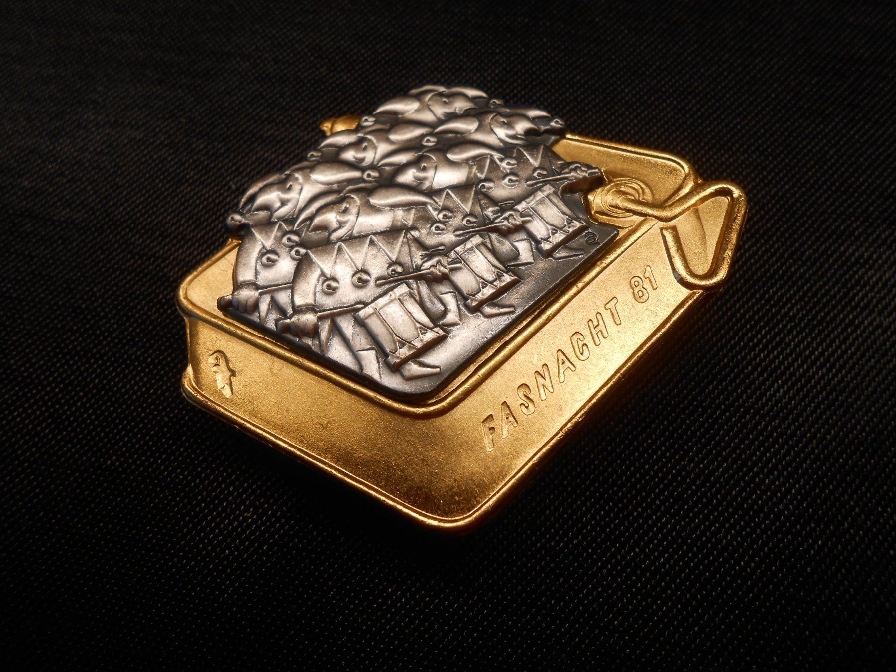 Medaglie: Basler Fasnacht "Blaggedde" 1981 - Gold – Usato da Hallwil venduto da pkaiser44