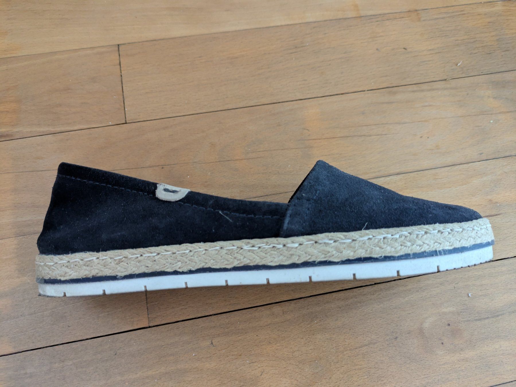 Damenschuhe: Wildleder Espadrilles Grösse 37 – Gebraucht aus Winterthur von tikal4 3