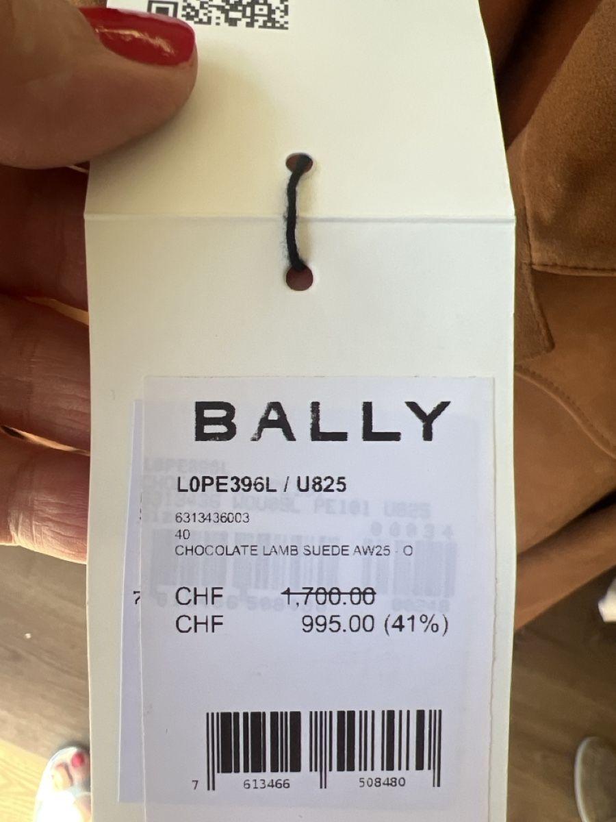 Bally Giacche: Bally Wildleder Jacke, Gr. 40, NEU – Usato da Olten venduto da AtelierSecondhand23 4