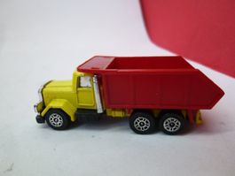 ab 3.--   CORGI Jun. - Truck Dumper - rot gelb - made in GB!