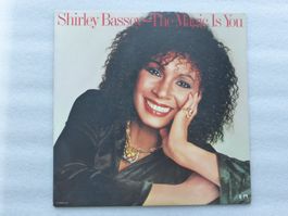 VINYL  LP  SHIRLY BASSEY