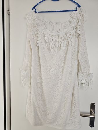 Kleid cremefarben Gr. 4XL  speziellen Ärmeln