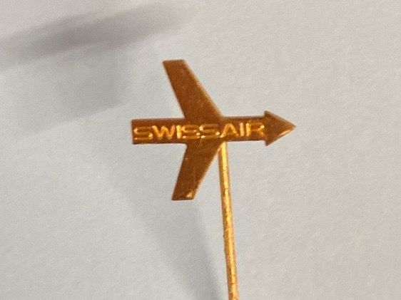 Swissair Plaquettes & Badges: SWISSAIR - EPINGLETTE / BROCHE – D'occasion à Le Brassus par cinema13 1