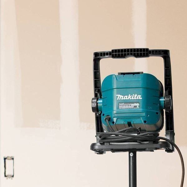 Lampade: Makita LED-Baustrahler DML 805 – Nuovo e nell'imballaggio originale da Bottighofen venduto da zaap 2