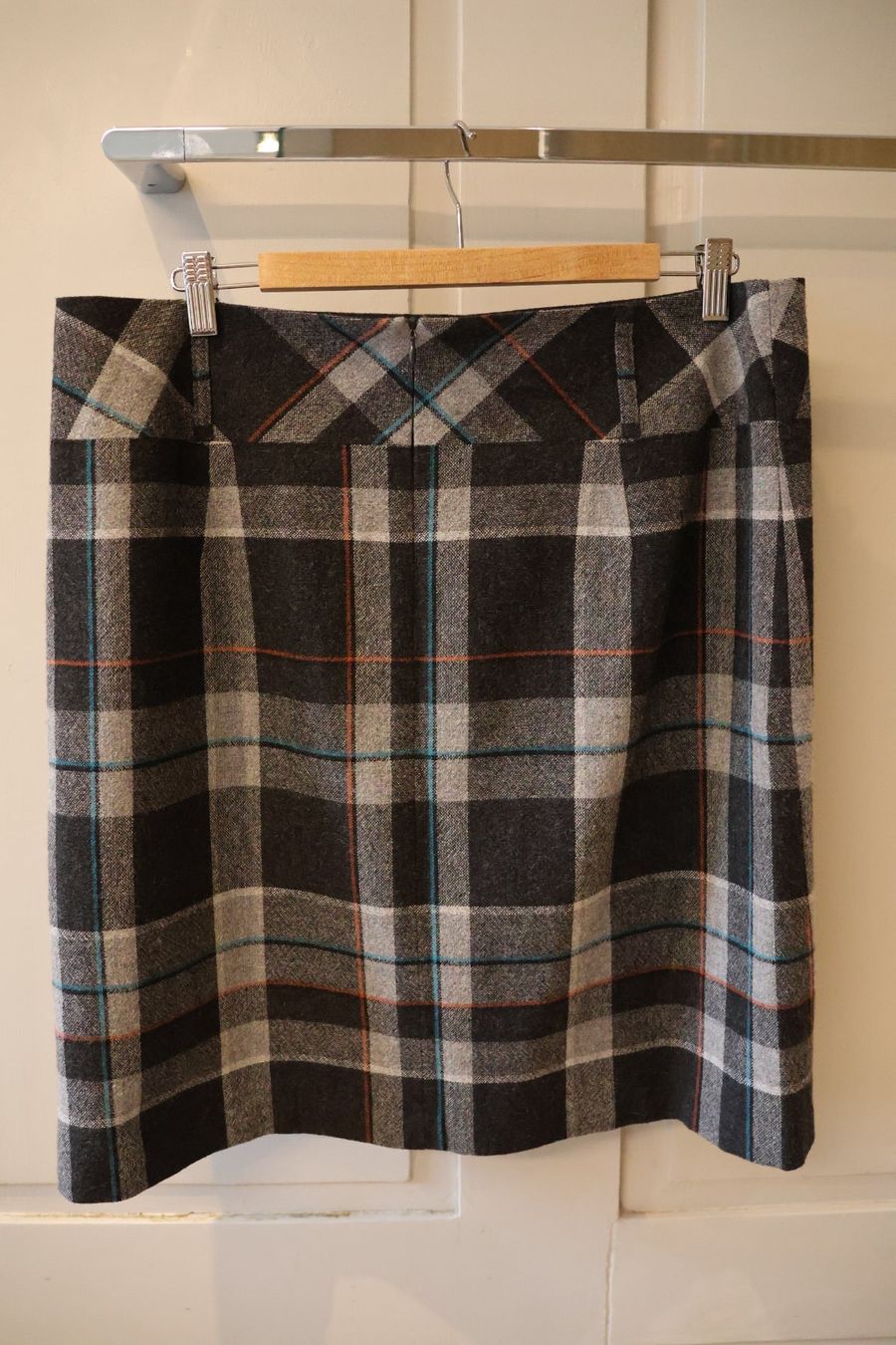 Gerry Weber Röcke: Karierter Rock von Gerry Weber – Gebraucht aus Winterthur von jul_v9wx 1