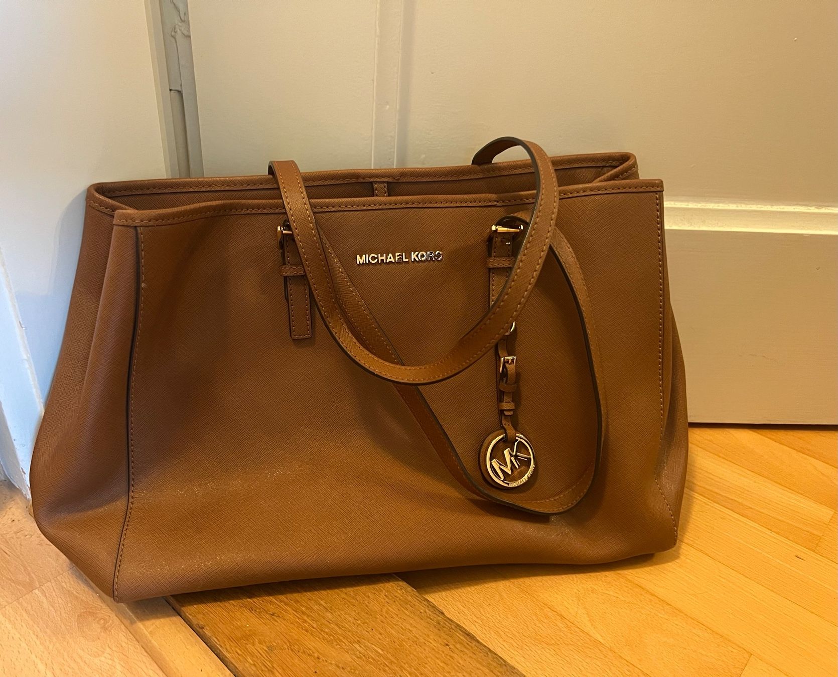 Michael Kors Borse da donna: Michael Kors Hand-/Schultertasche – Usato da Zürich venduto da Claudia2206