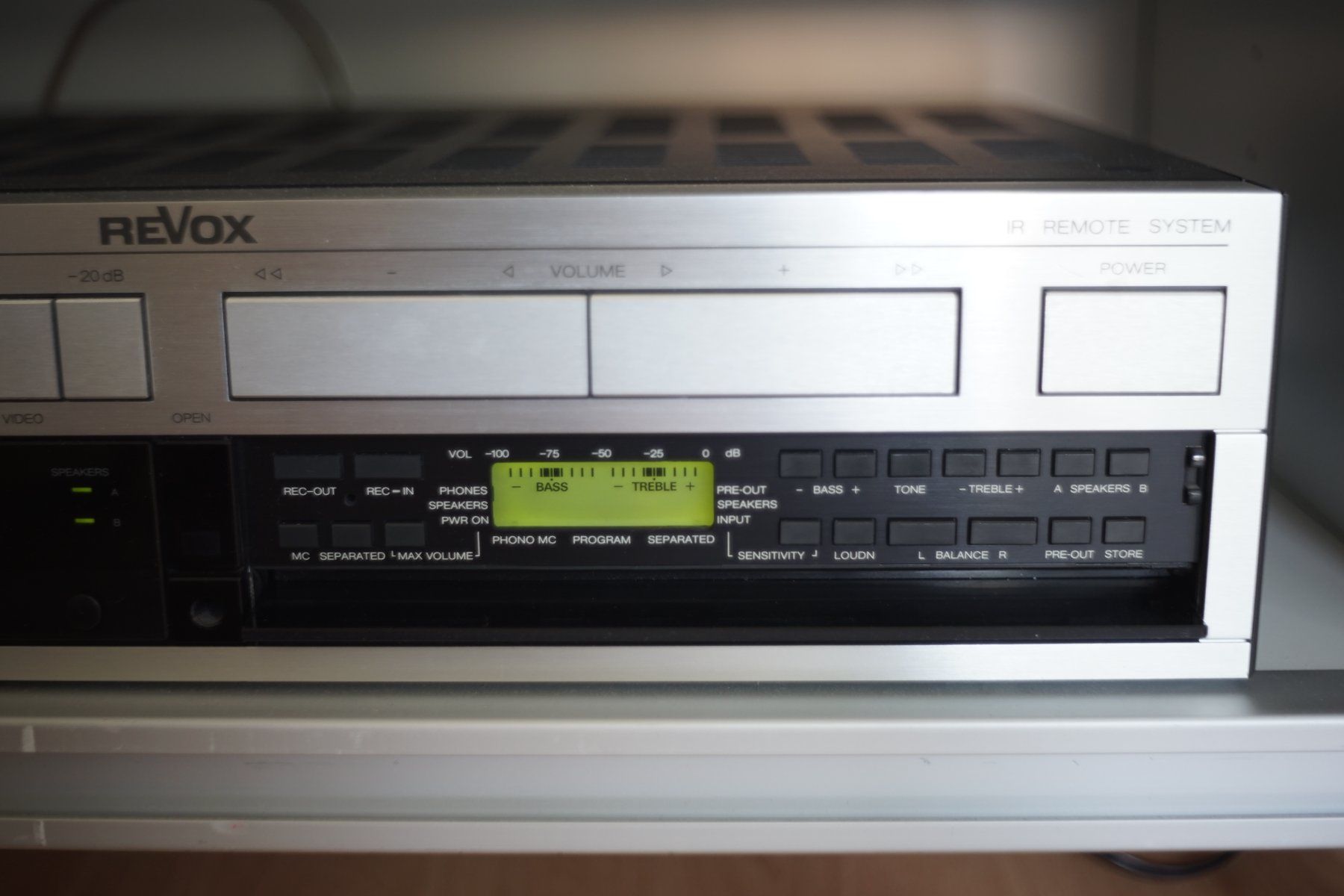 Revox Verstärker: Revox B250 Amplifier High-End – Gebraucht aus Steinhausen von joe_9htr 9