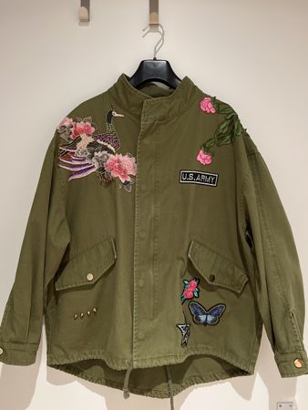 Jacke olive Onesize, megacool, salopper Schnitt
