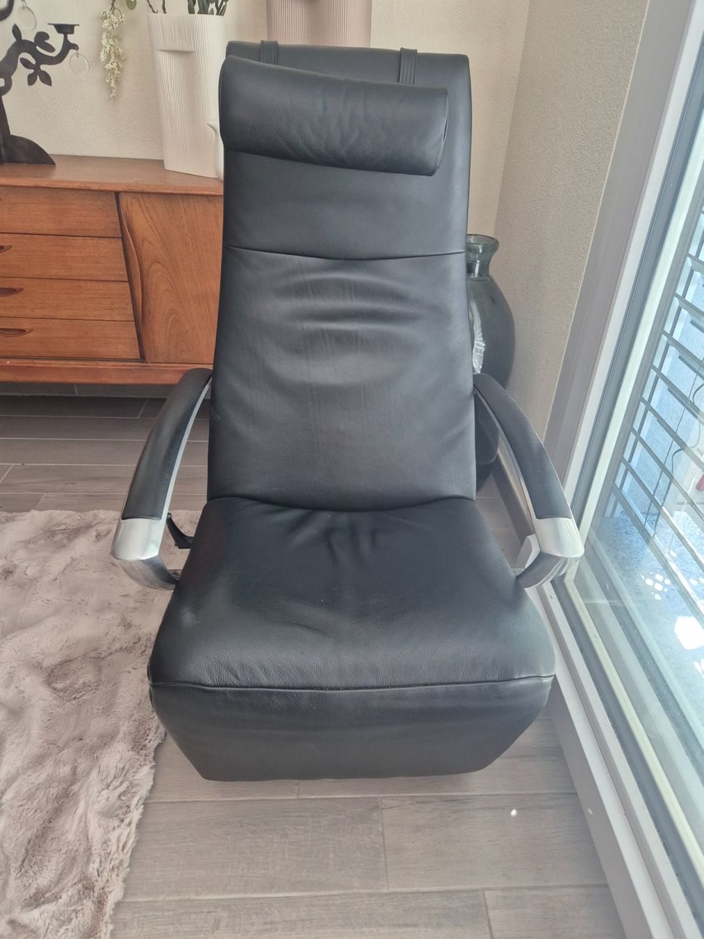 Jori Poltrone: Fauteuil relax cuir noir Jori – Usato da Fully venduto da tameab 4