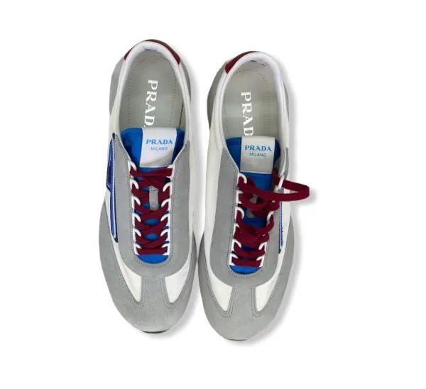Prada Scarpe da uomo: Prada Herren Schuhe Neu – Nuovo e nell'imballaggio originale da Lachen SZ venduto da HelvetiaLuxury