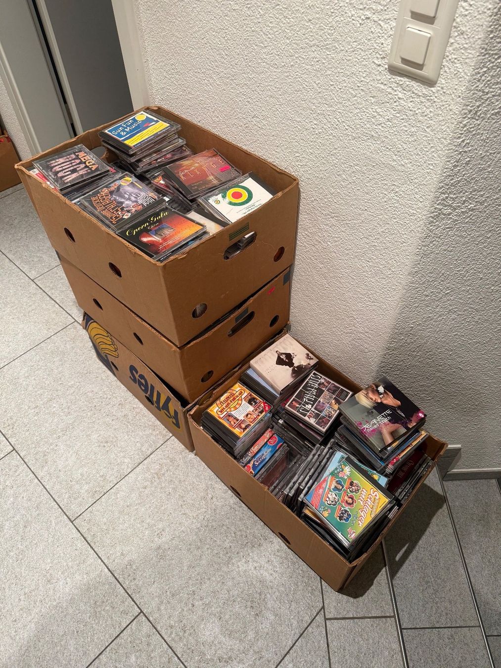 CD: Die CD-Sammlung des Grauens! 12 Kisten Sampler ca. 2000 CD's – Usato da Küttigen venduto da mbahner 5