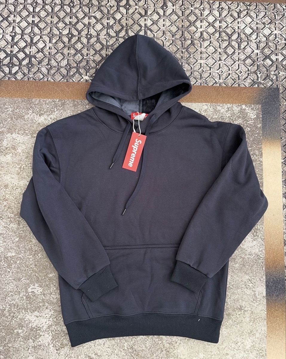 Maglioni & Felpe: Supreme hoodie – Nuovo (secondo la descrizione) da Dietlikon venduto da nab_tj9m