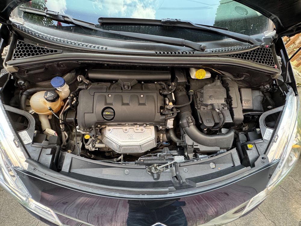 Citroën Automobili: citroen c3 Automatic ab MFk – Usato da St. Gallen venduto da geo_f7t2 6
