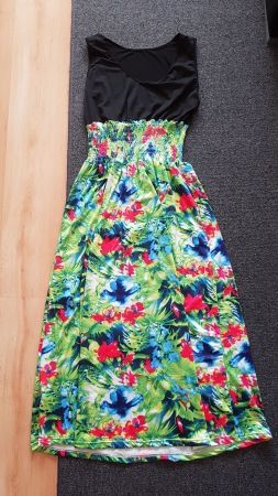 Schönes Kleid / Langes Abendkleid