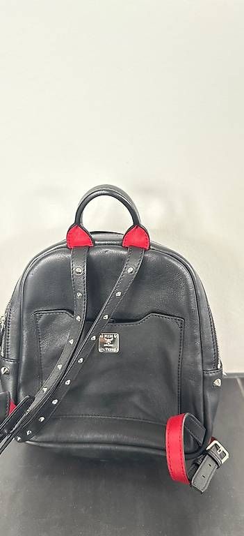 Zaini: Original MCM Schwarzer Leder-Rucksack – Usato da Herisau venduto da LoKeRiVE 1