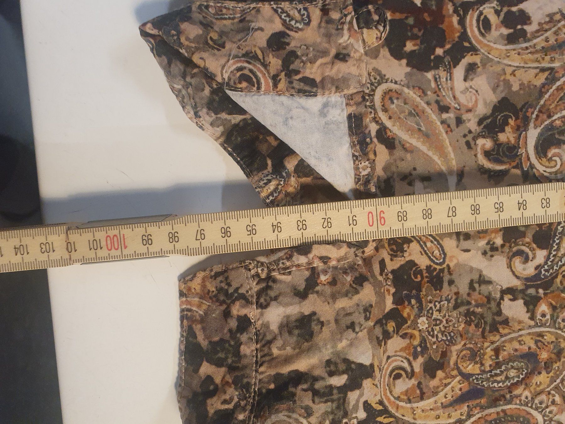 Vestiti: Zeynep Henna Damekleid grösse 4 – Usato da Zürich venduto da loosebone 4